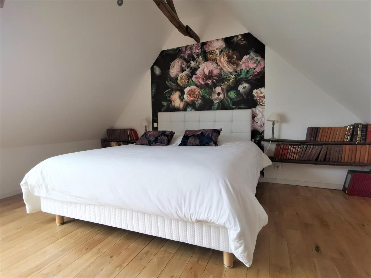 Domaine Lvd Avec Spa, Bois Et Riviere Privee La Bloutiere 外观 照片